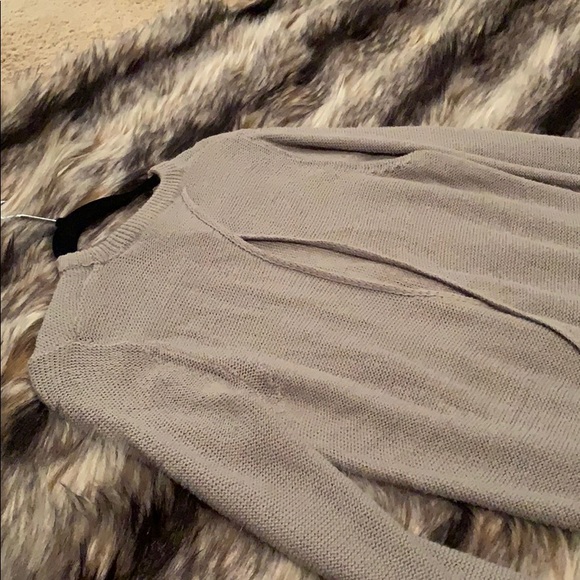 Zara Sweaters - Zara Open Back Cable Knit Sweater